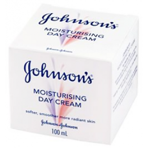 Johnson's Triple Effect Day Cream  Softer , Smoother , More Radiant Skin  50 mL